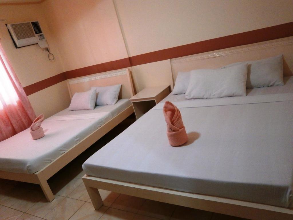 Alliyah'S Beach Resort Balabag  Bilik gambar