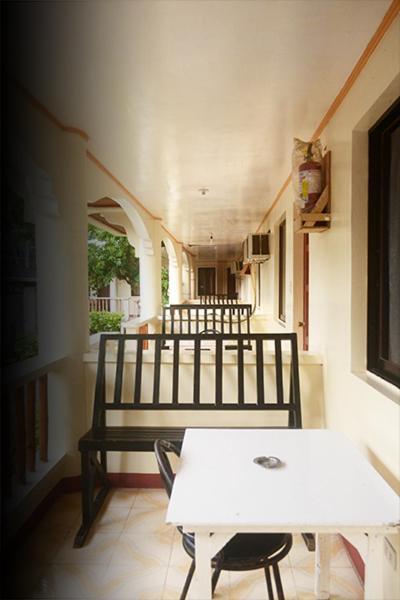 Alliyah'S Beach Resort Balabag  Luaran gambar