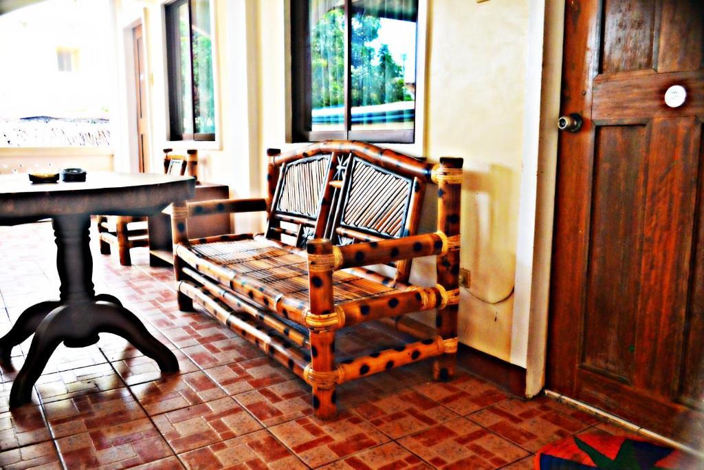 Alliyah'S Beach Resort Balabag  Luaran gambar