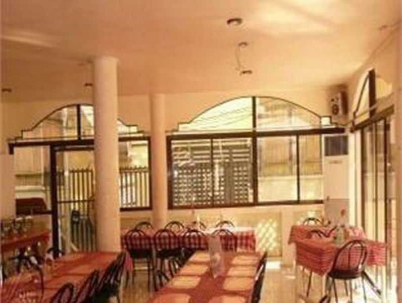 Alliyah'S Beach Resort Balabag  Luaran gambar