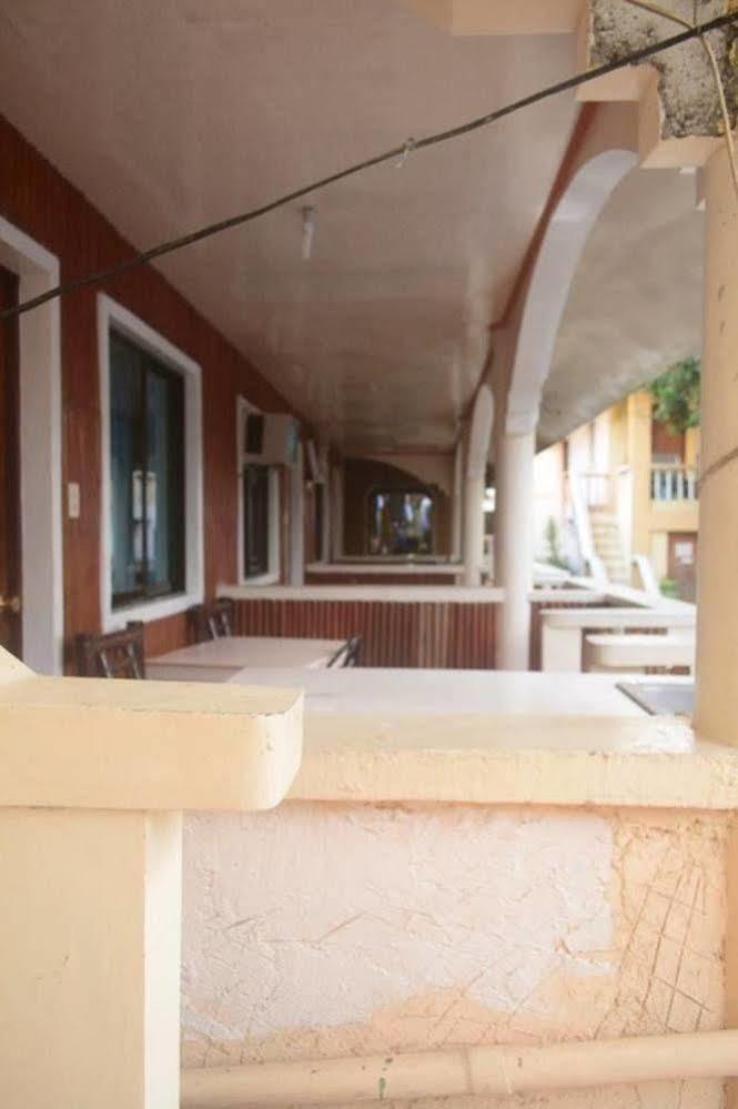 Alliyah'S Beach Resort Balabag  Luaran gambar